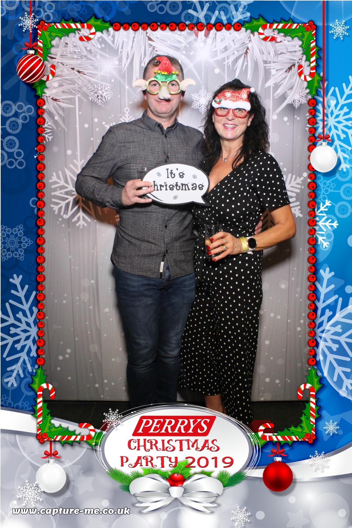 Perrys Aylesbury Christmas Party | View more photos from the event at gallery.capture-me.co.uk/u/Capture-me/Perrys-Aylesbury-Christmas-Party